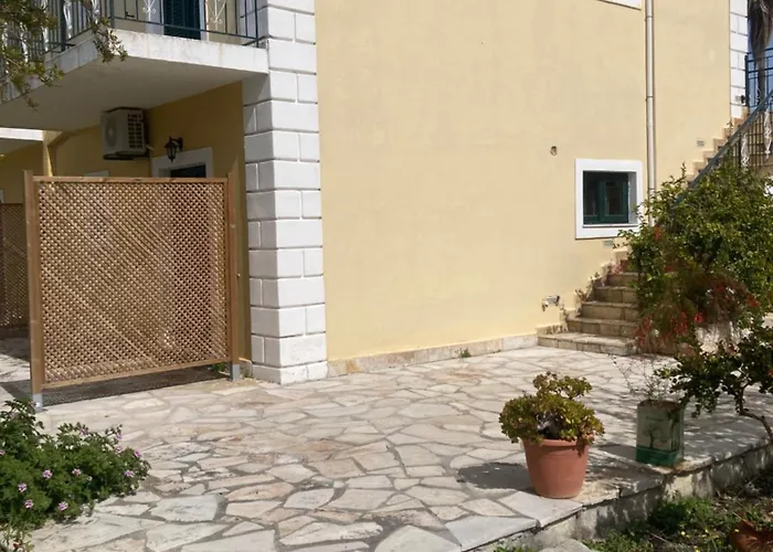 Ammodares Apartament *